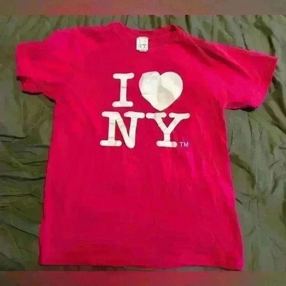 Bright vibrant pink I 💜 New York shirt  size medium - Picture 6 of 6